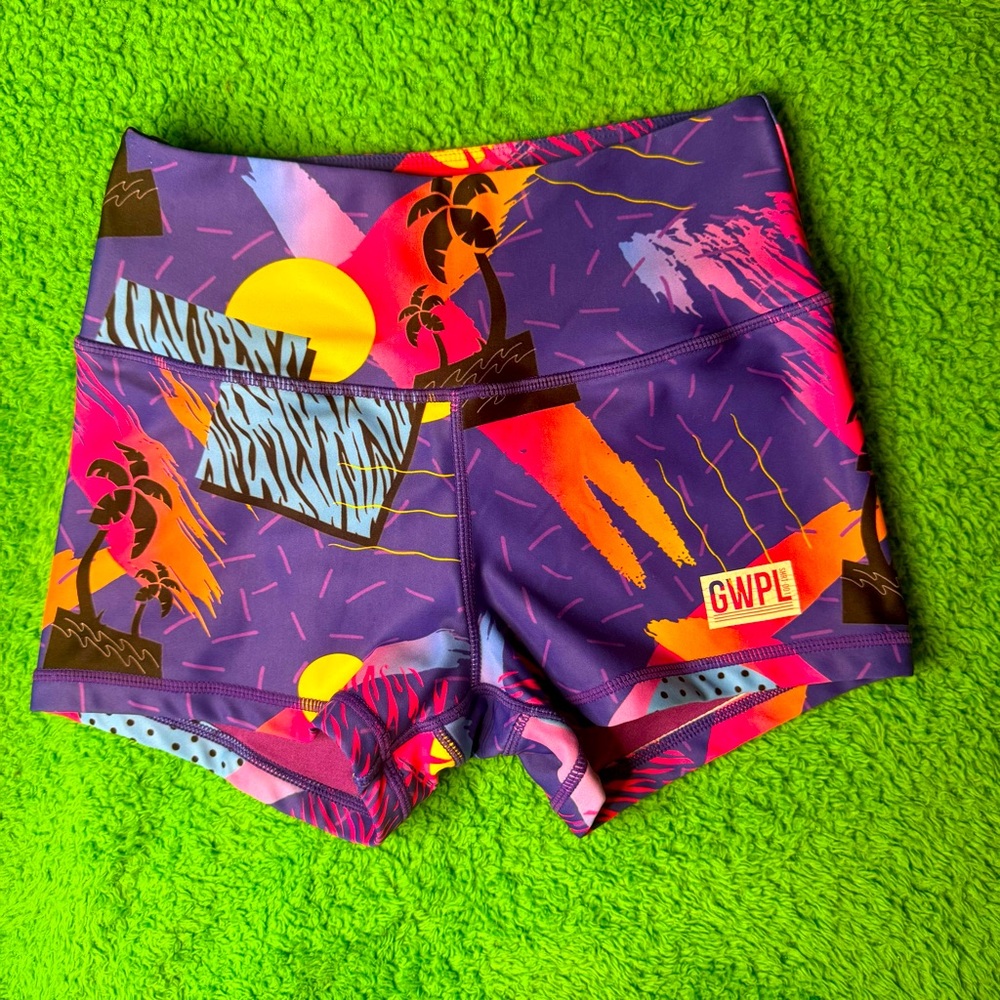 Girls Who Powerlift GWPL Shorts Colorfull Size Small